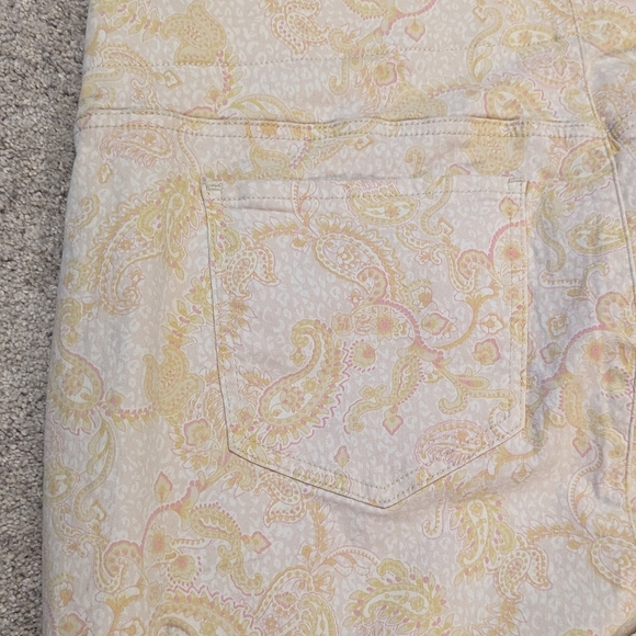 NYDJ Pull-On Wide-Leg Capri Jeans- Darcy Paisley - Picture 12 of 15